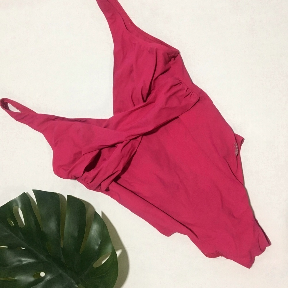 Lana Pink Plunge Twist One Piece Swimsuit Beach‎ Pool Fitted Classic Elegant